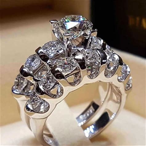 Women Crystal Rings .